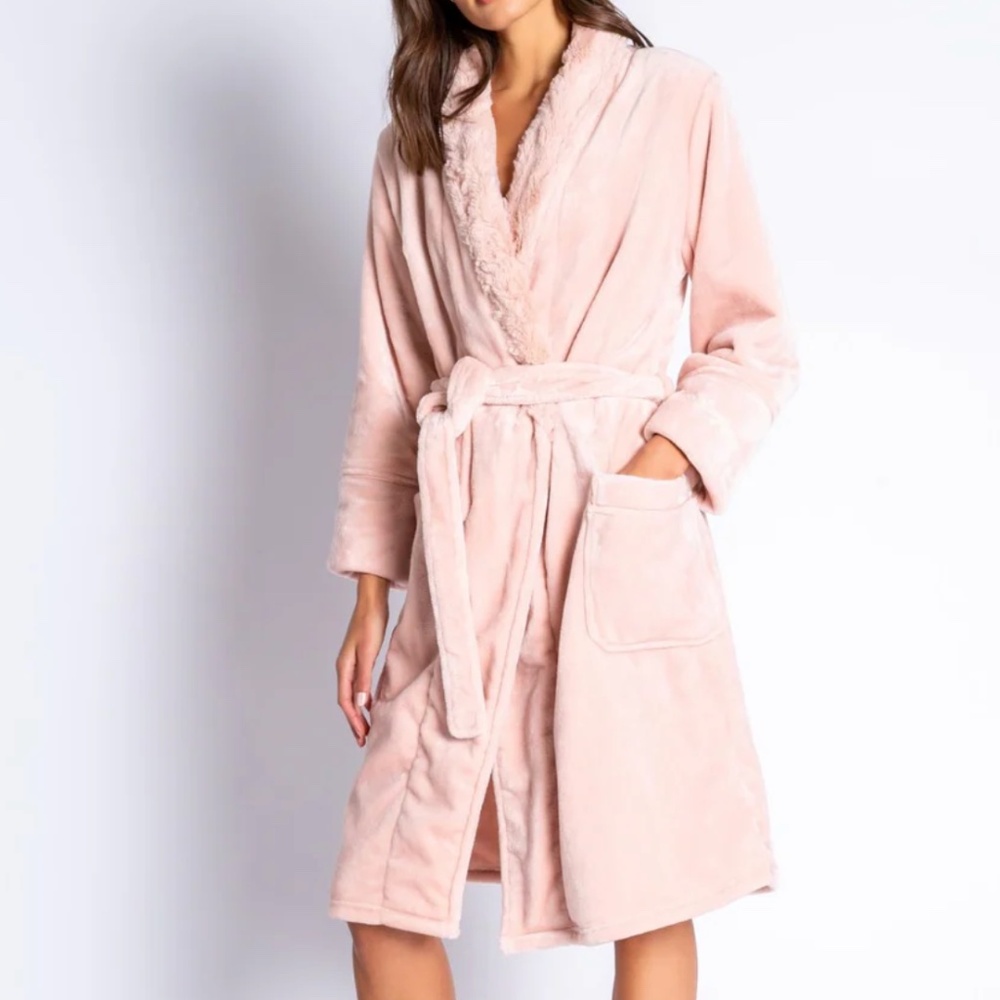 NEW PJ SALVAGE LUXE PLUSH ROBE - BLUSH - LARGE